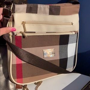 Burberry crossbody
